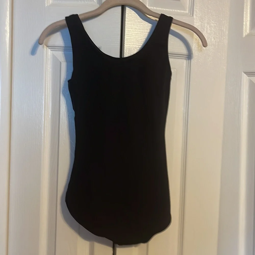 Capezio black sleeveless bodysuit in size small